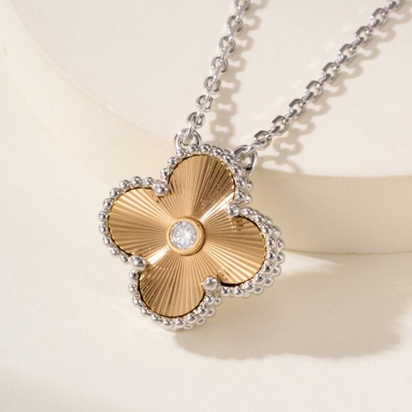 ✅✅✅Authentic Van Cleef & Arpels bracelet - Picture 6 of 8